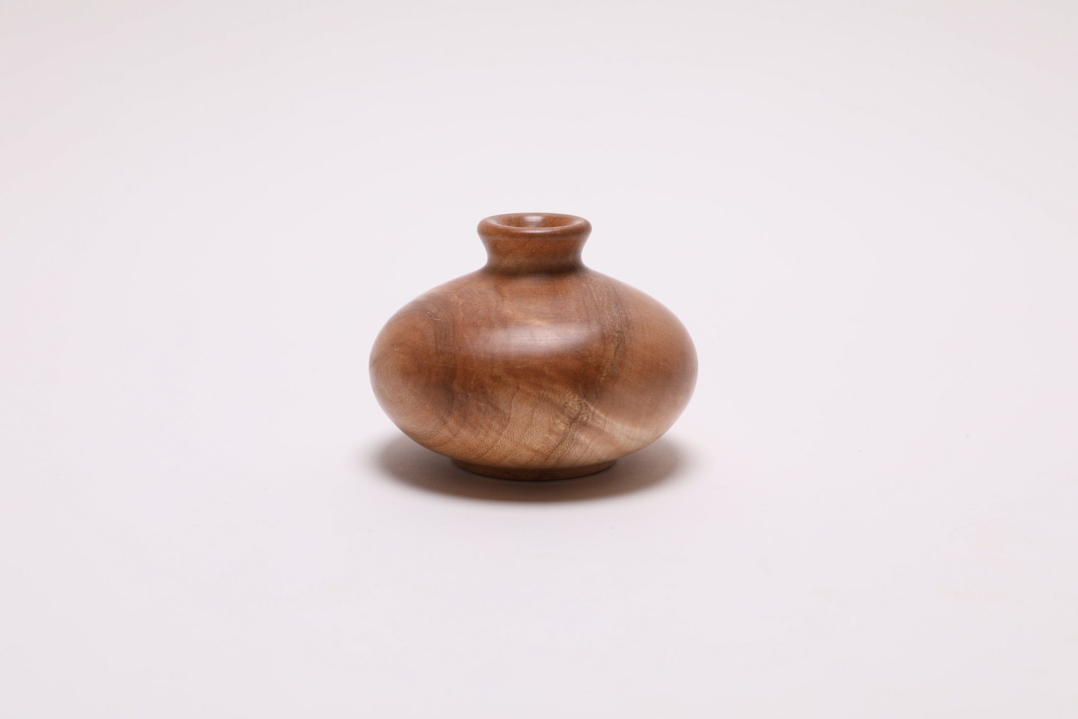 #2730 Maple Burl Weed Pot  (3 1/8" x 2 3/8")