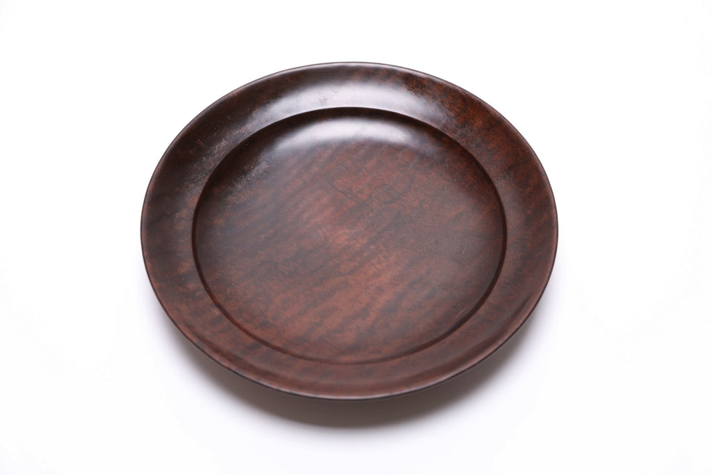 Handmade tiger maple bowl, close-up of chatoyant wood figure