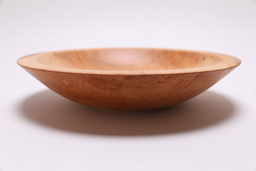Side view of sugar maple chopping bowl rotated 90 degrees, smooth hand-finished rim