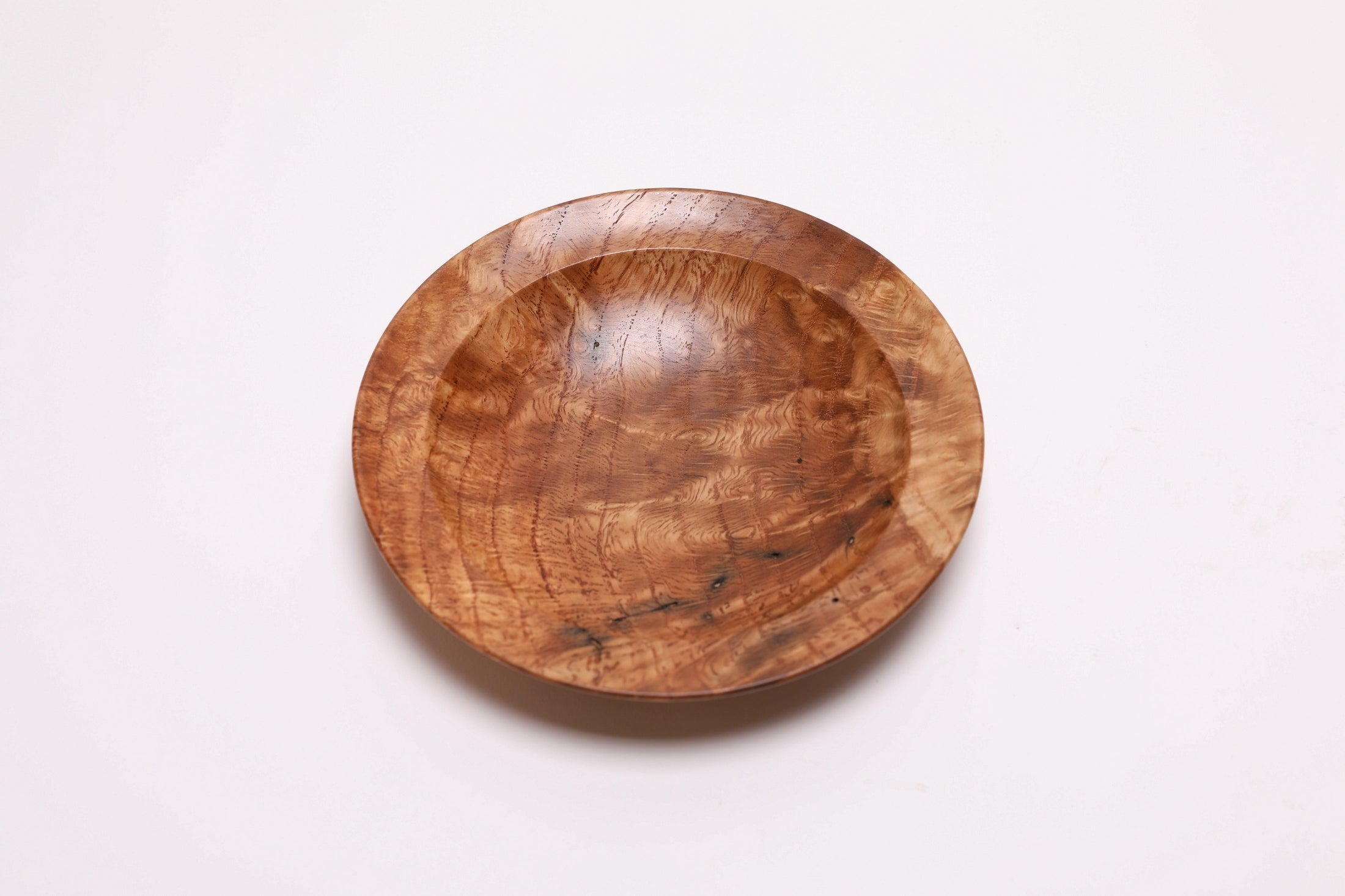 Wormy white oak crotch burl wooden bowl, top view at 270°, marble-like grain and food-safe oil finish