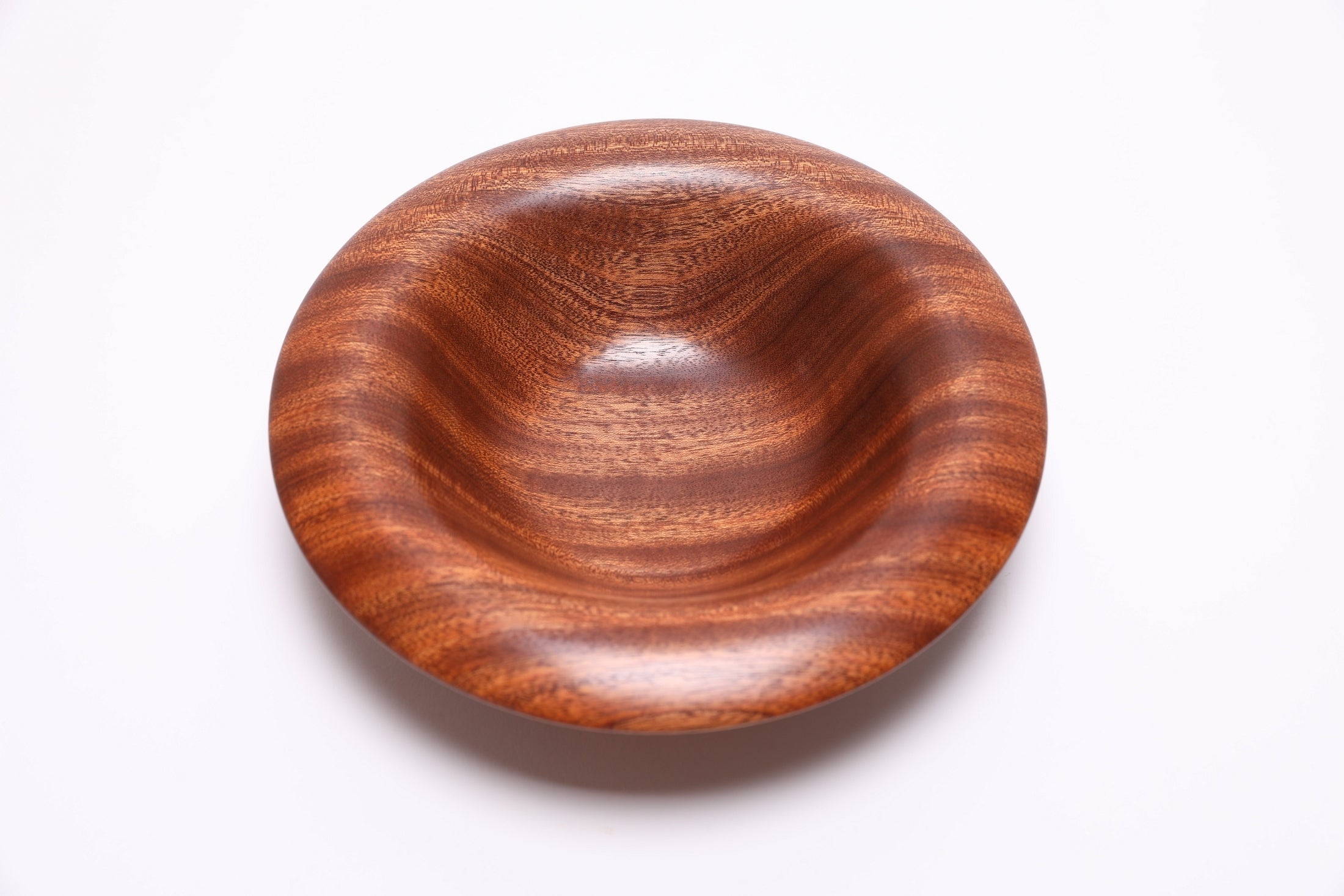 #2825 Ribbon Sapele Mushroom Rim Wooden Bowl  (8 1/2" x 2")