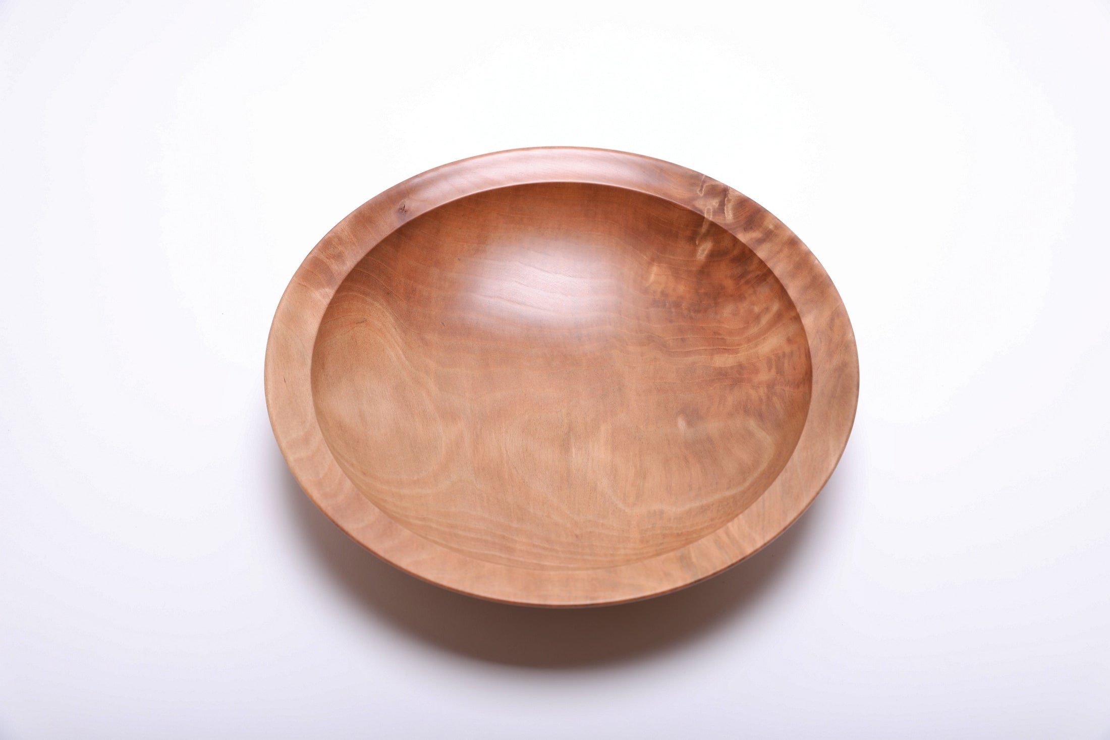 Handcrafted sweet gum wooden bowl, top view – crotch burl figure and wavy growth ring lines, 11 1/4" diameter